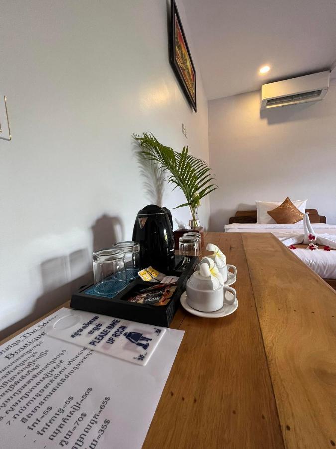 Hotel The Moon Kampot Boutique Exterior foto
