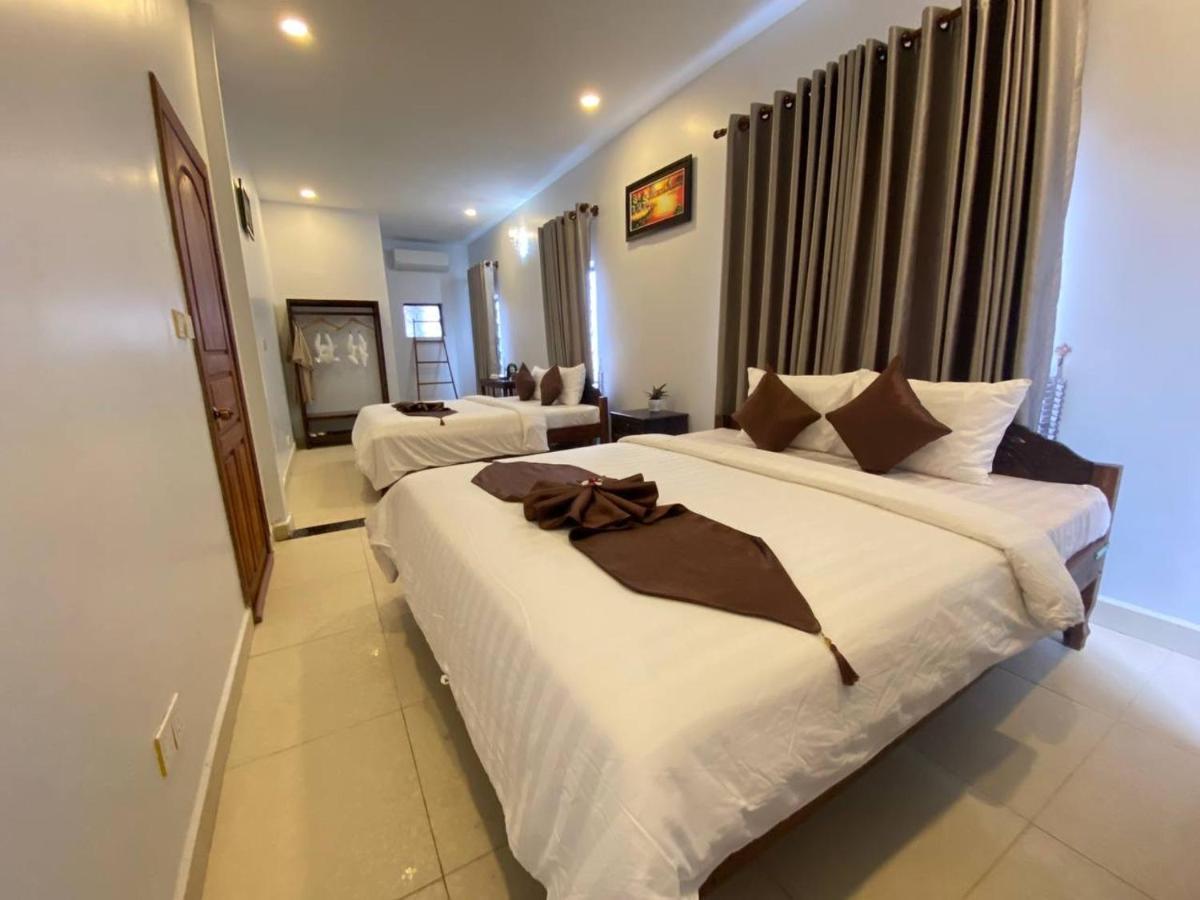 Hotel The Moon Kampot Boutique Exterior foto